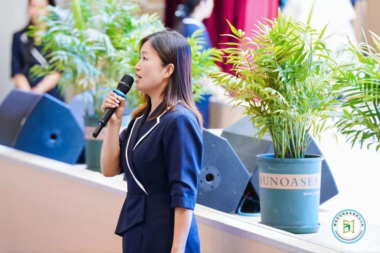 【优秀校友系列报道25】乐为植树者,甘做点灯人 ——李娜的成长心路与卓越成就